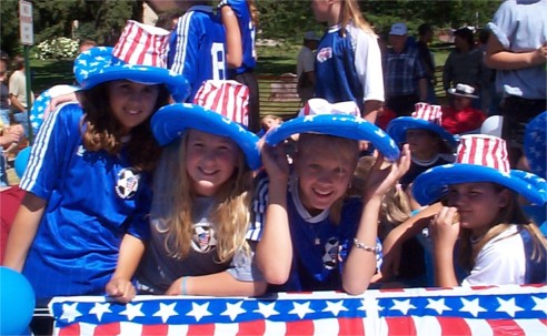 parade_moving4.jpg